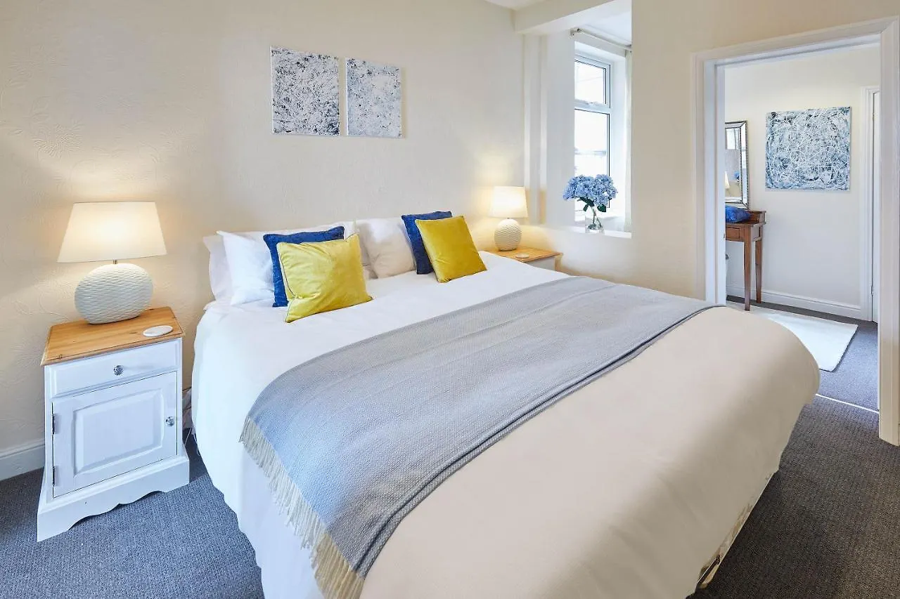Host & Stay - The Gallery Apartments Scarborough